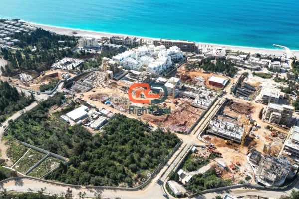 Tek Kompleksi Santorini 2, Ne Dhermi, Shitet Garsoniere Ideale Per Investim !