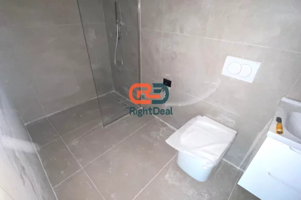 House for Sale Apartment in Tirana, 1+1, Furniture Emty, Payment 145,000  Euro.