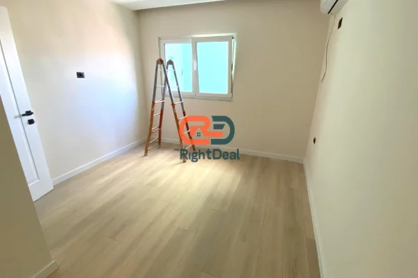 House for Sale Apartment in Tirana, 1+1, Furniture Emty, Payment 145,000  Euro.