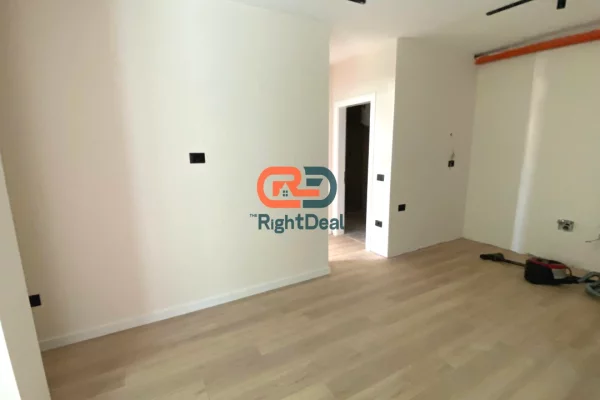 House for Sale Apartment in Tirana, 1+1, Furniture Emty, Payment 145,000  Euro.