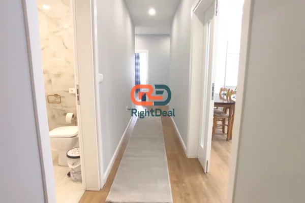 Shtepi me qera Apartament ne Tirane, 2+1, Mobilimi E mobiluar, Pagesa 1,050  Euro.