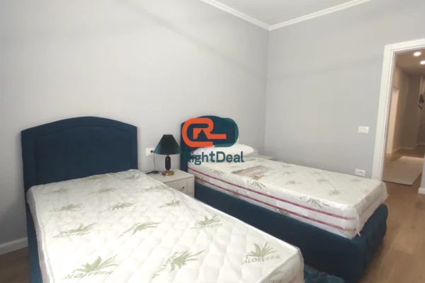 Shtepi me qera Apartament ne Tirane, 2+1, Mobilimi E mobiluar, Pagesa 1,050  Euro.