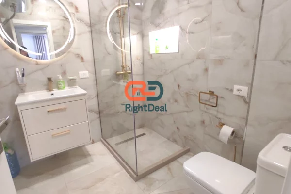 Shtepi me qera Apartament ne Tirane, 2+1, Mobilimi E mobiluar, Pagesa 1,050  Euro.