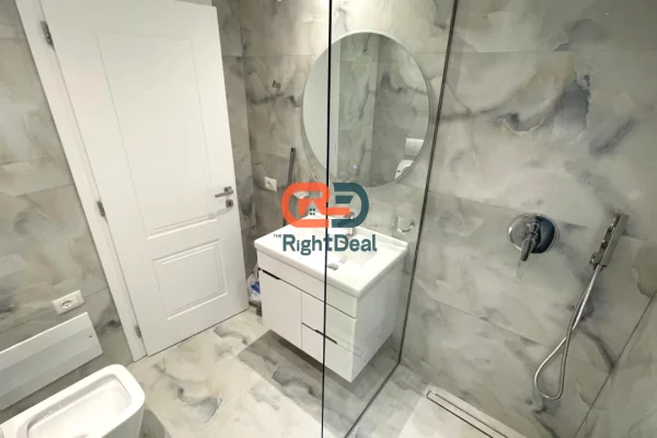 Shtepi me qera Apartament ne Tirane, 2+1, Mobilimi E mobiluar, Pagesa 1,200  Euro.