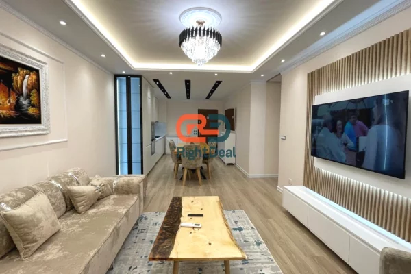 Shtepi me qera Apartament ne Tirane, 2+1, Mobilimi E mobiluar, Pagesa 1,200  Euro.