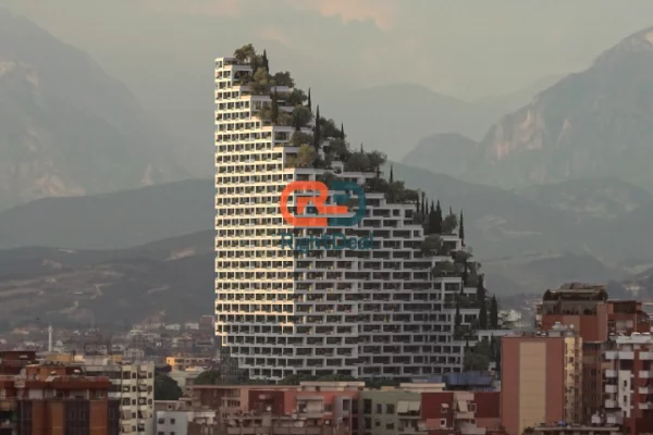 Shtepi ne shitje Apartament ne Tirane, 3+1, Mobilimi Bosh, pa mobiluar, Pagesa 304,000  Euro.