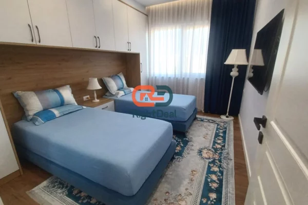 Shtepi ne shitje Apartament ne Tirane, 2+1, Mobilimi Bosh, pa mobiluar, Pagesa 241,000  Euro.