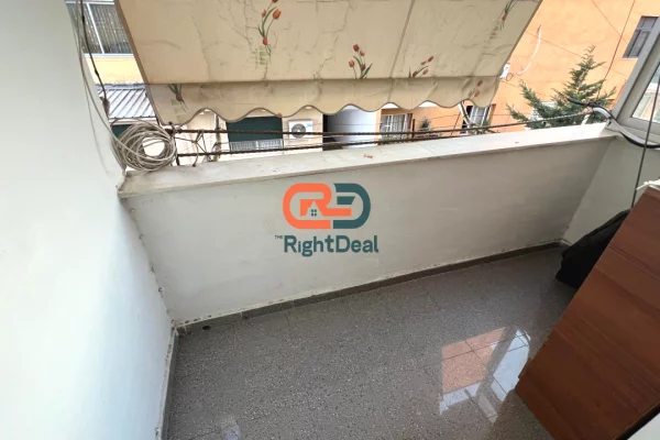Shtepi ne shitje Apartament ne Tirane, 1+1, Mobilimi E mobiluar, Pagesa 125,000  Euro.