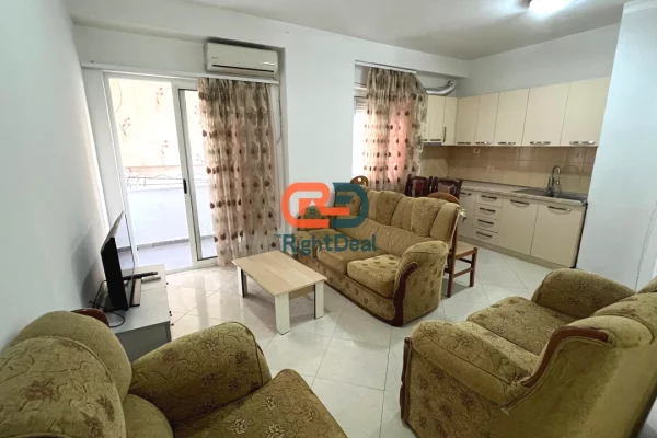 Shtepi ne shitje Apartament ne Tirane, 1+1, Mobilimi E mobiluar, Pagesa 125,000  Euro.