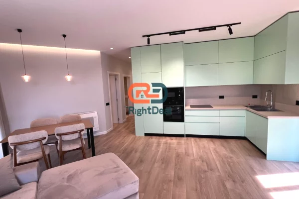 Shtepi me qera Apartament ne Tirane, 2+1, Mobilimi E mobiluar, Pagesa 1,150  Euro.