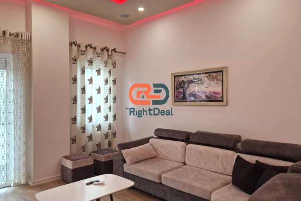 Shtepi ne shitje Apartament ne Tirane, 2+1, Mobilimi E mobiluar, Pagesa 258,000  Euro.
