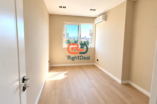 Shtepi ne shitje Apartament ne Tirane, 1+1, Mobilimi Bosh, pa mobiluar, Pagesa 150,000  Euro.