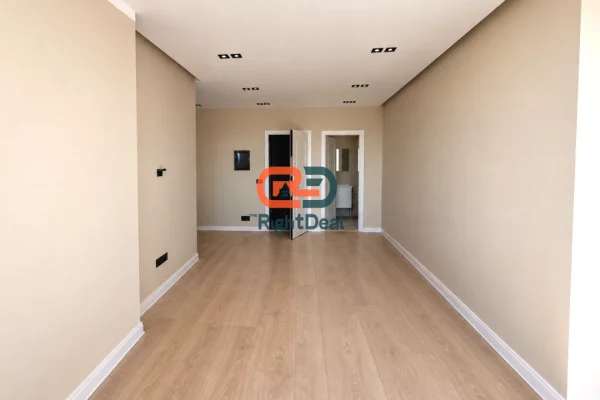 Shtepi ne shitje Apartament ne Tirane, 1+1, Mobilimi Bosh, pa mobiluar, Pagesa 150,000  Euro.