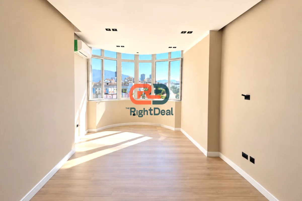 Shtepi ne shitje Apartament ne Tirane, 1+1, Mobilimi Bosh, pa mobiluar, Pagesa 150,000  Euro.