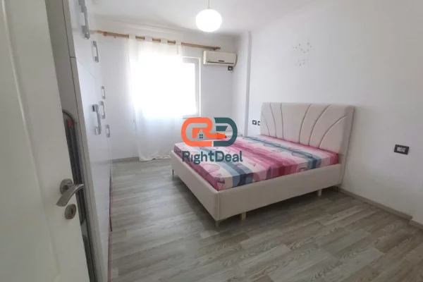 Shtepi me qera Apartament ne Tirane, 1+1, Mobilimi E mobiluar, Pagesa 770  Euro.