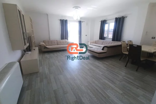 Shtepi me qera Apartament ne Tirane, 1+1, Mobilimi E mobiluar, Pagesa 770  Euro.