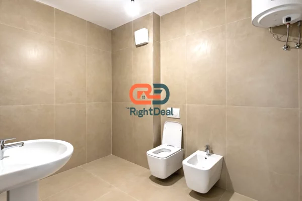 Shtepi ne shitje Apartament ne Tirane, 2+1, Mobilimi Bosh, pa mobiluar, Pagesa 149,000  Euro.