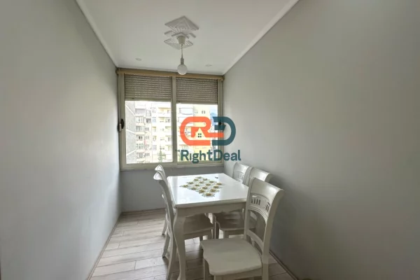 Shtepi ne shitje Apartament ne Tirane, 2+1, Mobilimi E mobiluar, Pagesa 155,000  Euro.