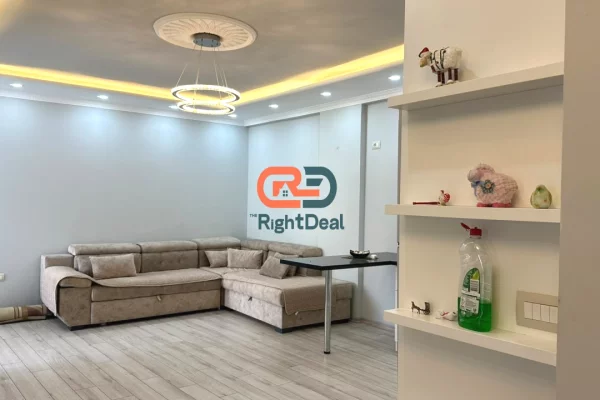 Shtepi ne shitje Apartament ne Tirane, 2+1, Mobilimi E mobiluar, Pagesa 155,000  Euro.