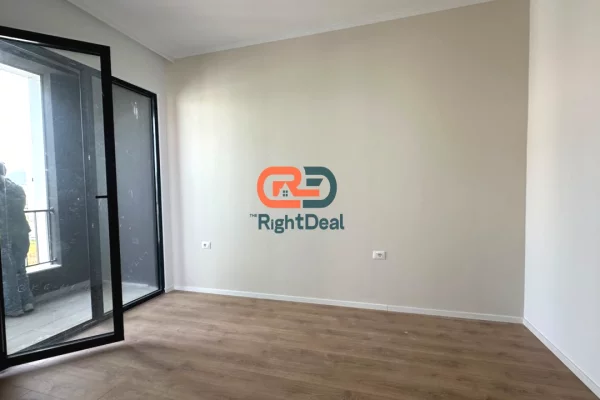 Apartment for sale in Tirana 1+1, Emty