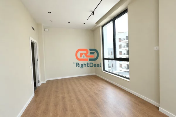 Apartment for sale in Tirana 1+1, Emty
