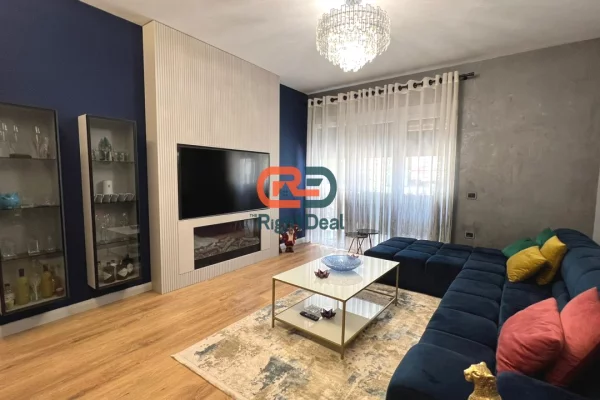 Tek Liqeni I Thate, Shitet Apartament 2+1 Totalisht I Investuar!!!