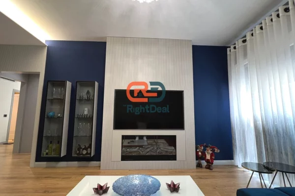 Shtepi ne shitje Apartament ne Tirane, 2+1, Mobilimi E mobiluar, Pagesa 280,000  Euro.