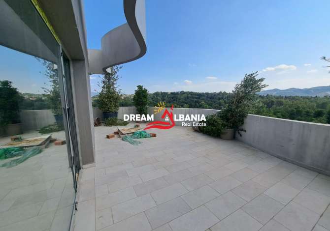 Ambient biznesi me qera 3+1 ne Tirane - 15,000 Euro