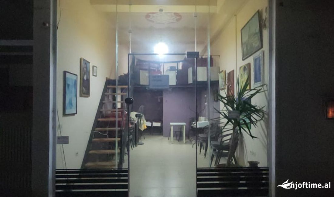 Okazion Shitet Nderrohet me Makine