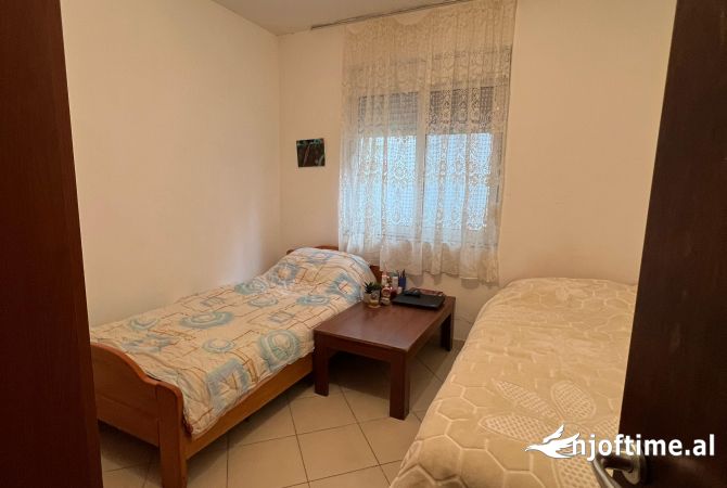 1+1 me Qera e Mobiluar Qytet Studenti 