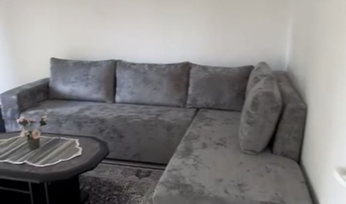 Shtepi me qera Apartament ne Tirane, 1+1, Mobilimi E mobiluar, Pagesa 40,000  Leke.