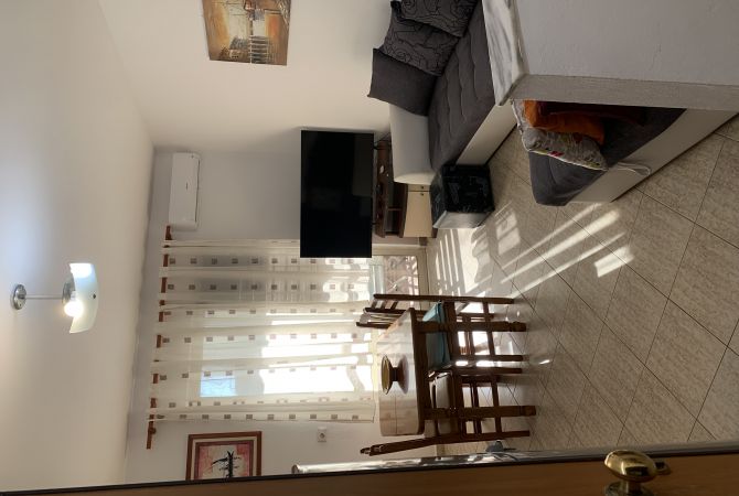 Shtepi me qera 1+1 ne Durres - 350 Euro