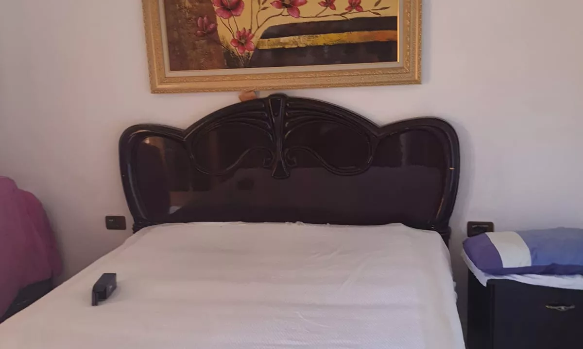 Shtepi me qera Shtepi Private ne Tirane, 2+1, Mobilimi E mobiluar, Pagesa 500  Euro.