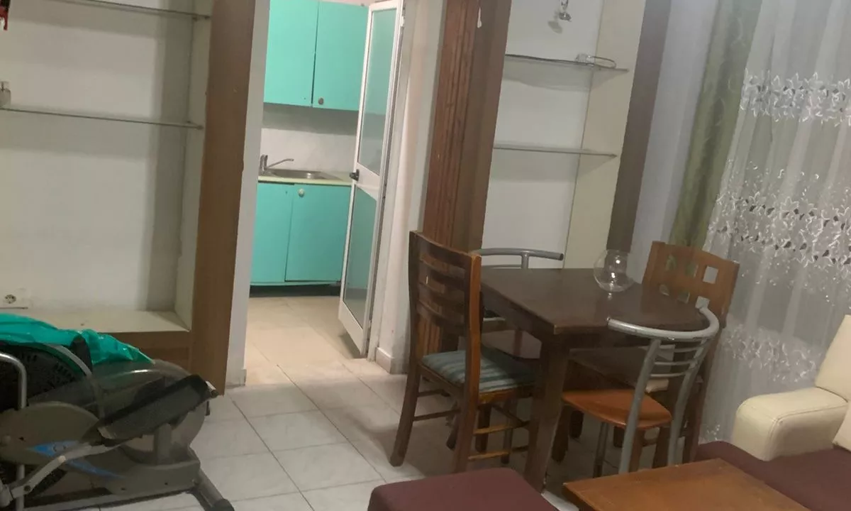 Casa privata/Indipendente in affitto a Tirana 1+1, Arredato