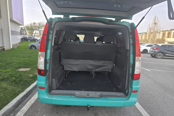 Makina ne shitje ne Tirane, Mercedes-Benz, 2010 Diesel,Kambio Manual Pagesa 5,900  Euro.