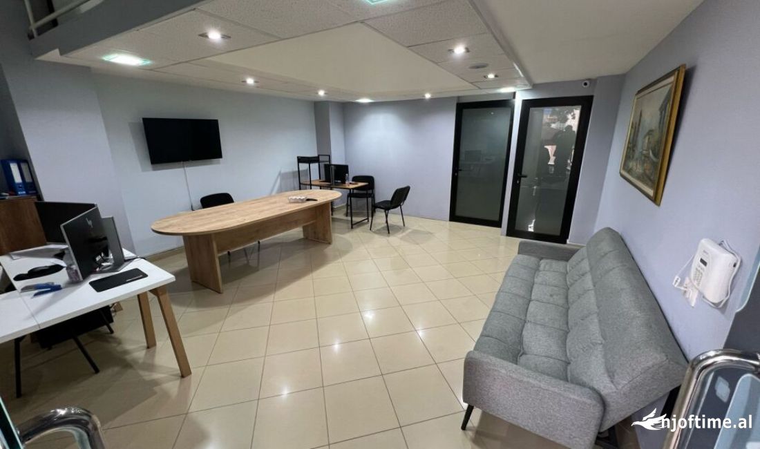 JEPET ME QIRA DYQAN OSE ZYRE DUPLEX, RRUGA ELBASANIT !