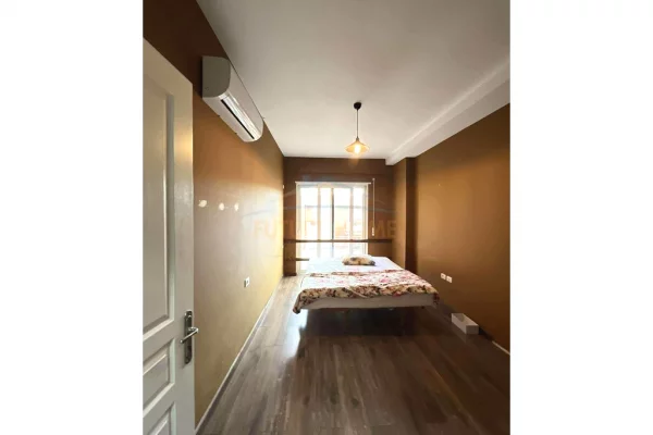 Appartamento in vendita a Tirana 3+1, Vuoto