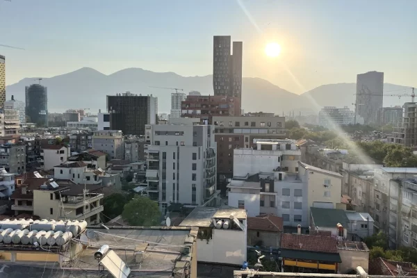 Casa in affitto 1+1 a Tirana - 40,000 Leke