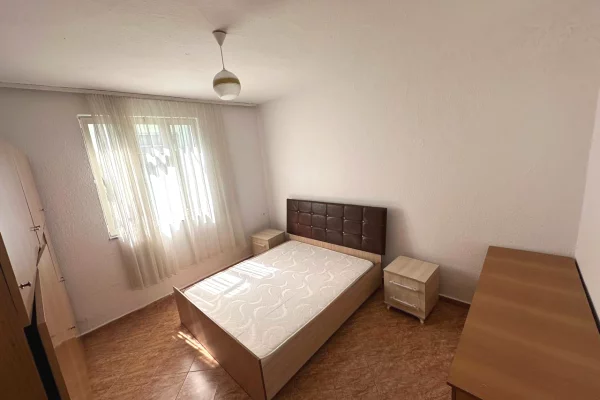 Shtepi me qera Apartament ne Tirane, 1+1, Mobilimi E mobiluar, Pagesa 37,000  Leke.