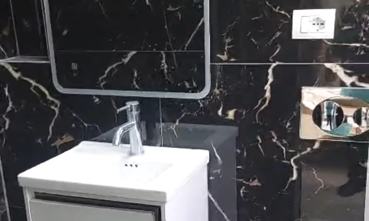 Shtepi me qera Apartament ne Tirane, Garsoniere, Mobilimi E mobiluar, Pagesa 30,000  Leke.