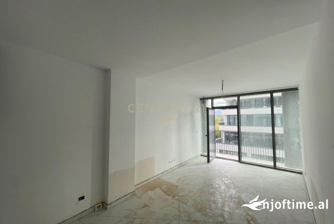 Business Property for Rent 1+1 in Tirana - 1,000 Euro