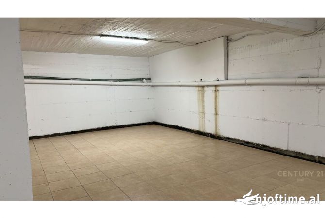 Business Property in Sale 2+1 in Tirana - 200,000 Euro