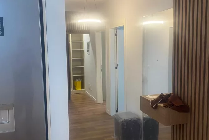Shtepi me qera Apartament ne Tirane, 2+1, Mobilimi E mobiluar, Pagesa 85,000  Leke.