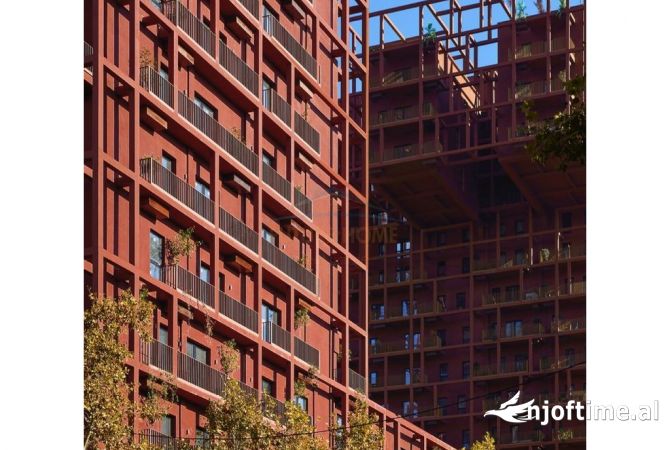 Ambient biznesi ne shitje 3+1 ne Tirane - 550,790 Euro