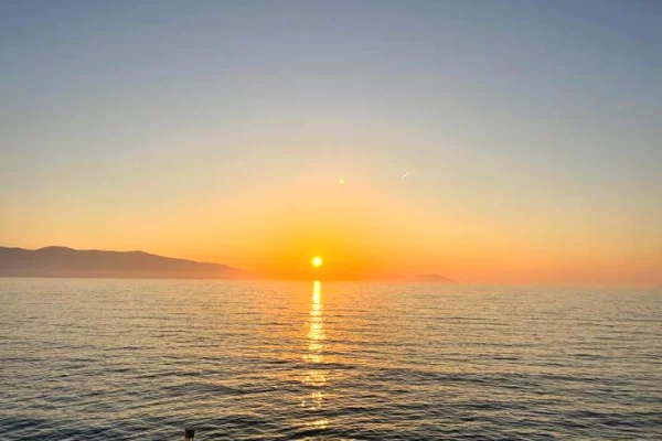 Shtepi me qera Apartament ne Vlore, Garsoniere, Mobilimi E mobiluar, Pagesa 450  Euro.