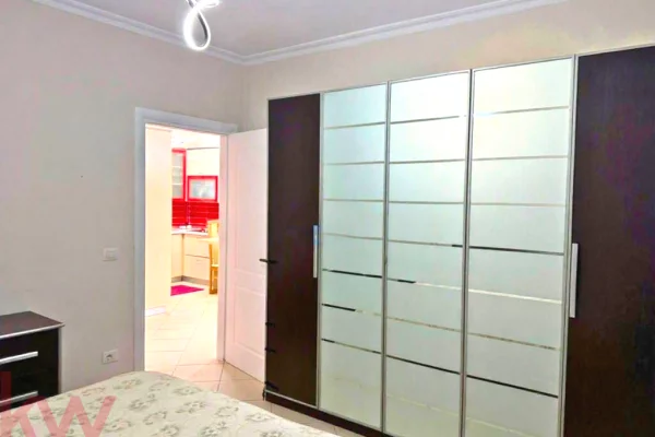 Appartamento in vendita a Valona 2+1, Arredato