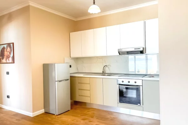 Shtepi me qera Apartament ne Vlore, 2+1, Mobilimi E mobiluar, Pagesa 75,000  Leke.