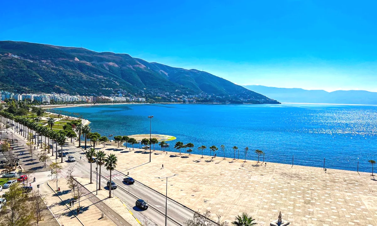 Shtepi me qera Apartament ne Vlore, 2+1, Mobilimi E mobiluar, Pagesa 75,000  Leke.