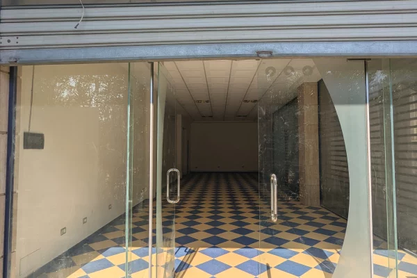 JEPET ME QIRA NJESI BIZNESI PRANE PARKUT AULONA VLORE