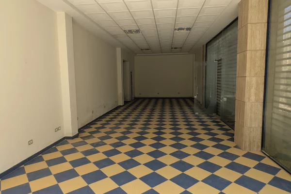JEPET ME QIRA NJESI BIZNESI PRANE PARKUT AULONA VLORE